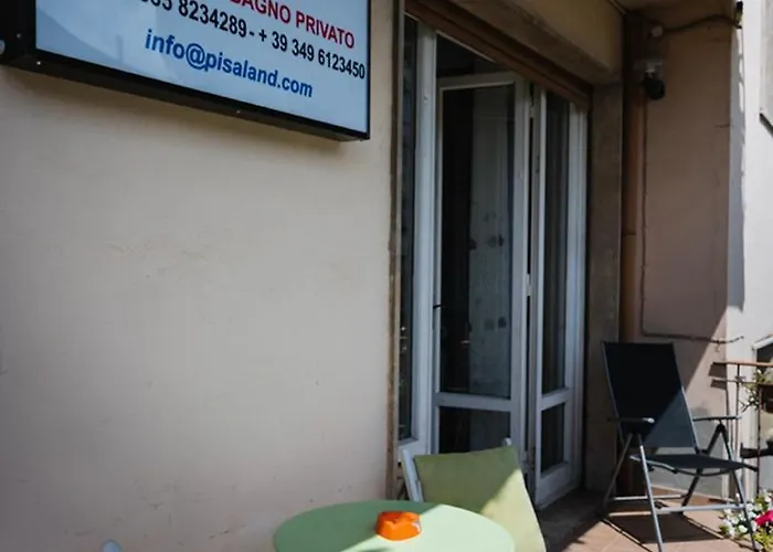 Bed and Breakfast Pisaland 3*