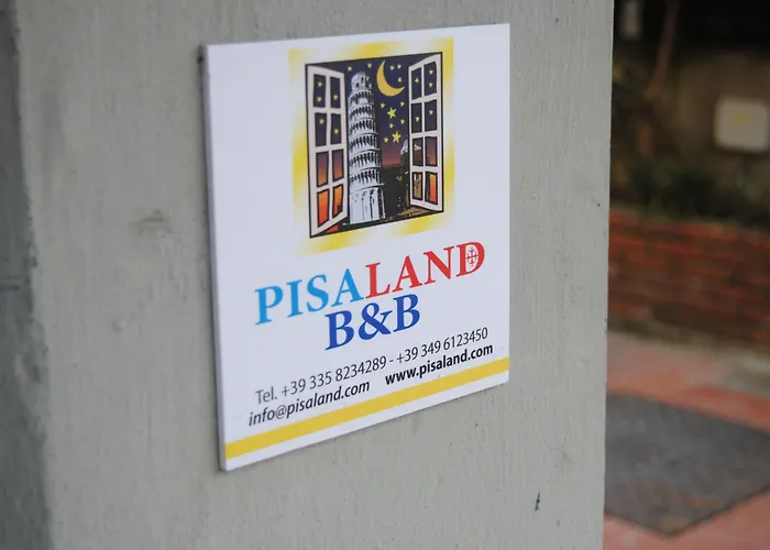 Pisaland Bed and Breakfast 3*