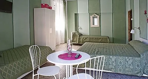 Pisaland 3* Πίζα