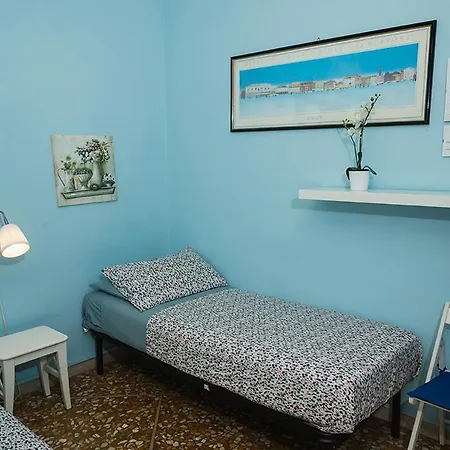 Pisaland فندق مبيت وإفطار