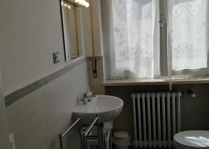 فندق مبيت وإفطار Pisaland بيزا