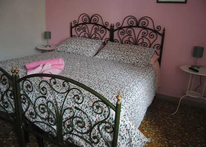 فندق مبيت وإفطار Pisaland 3*